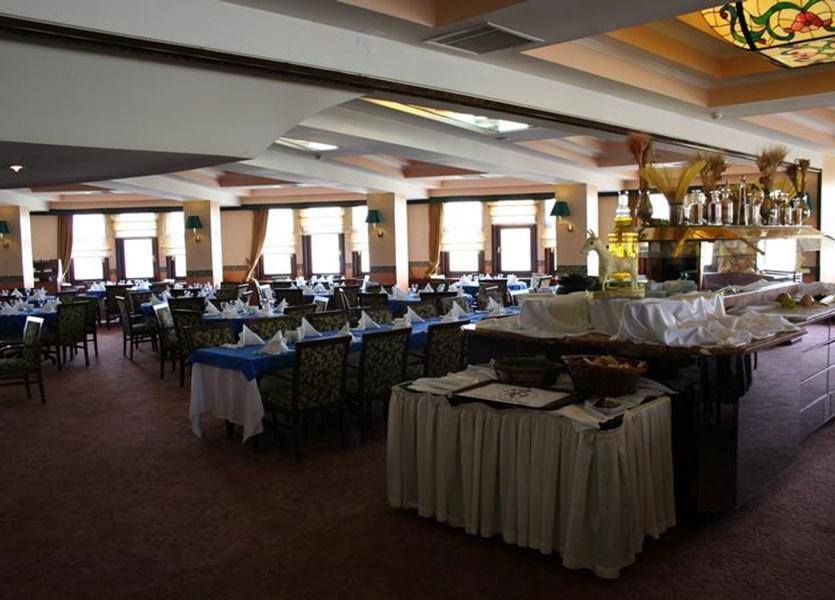 Otel Esenboga Airport 5*